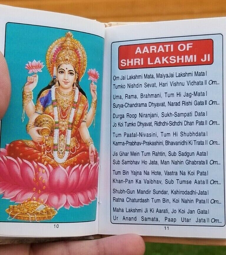 Hindu aarti sangrah collection of aartis  in roman transliteration english mh
