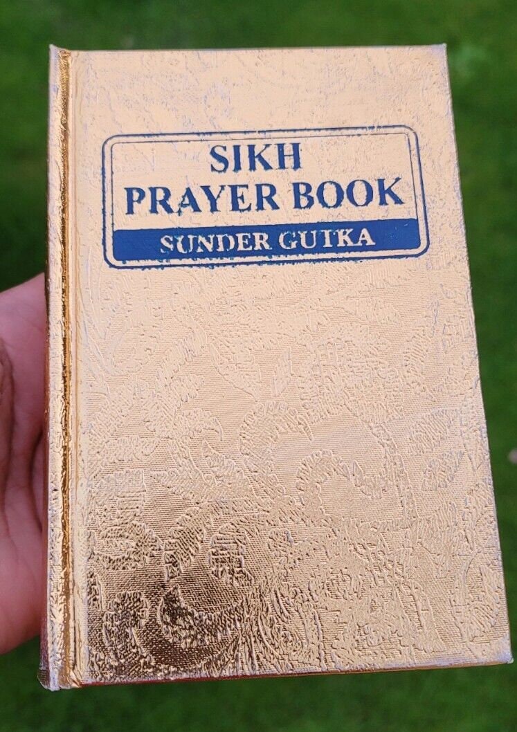 Sikh Prayer  Book Japji Rehras Gutka Sahib Bani Gurmukhi Transliteration English