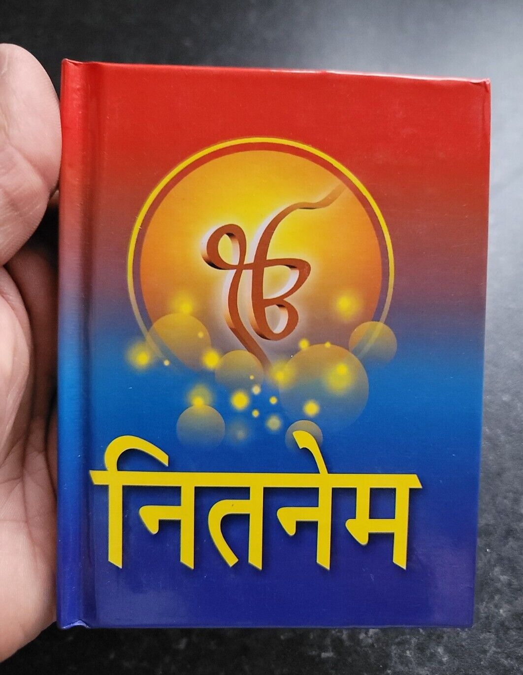 Small Sikh Nitnem Gutka Sahib Ji Hindi Jap Ji Jaap Rehras Anand Sohila Bani Book VVV35